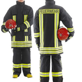 黒い二重ジャケットの消防士のスーツ/蛍光色の防水層